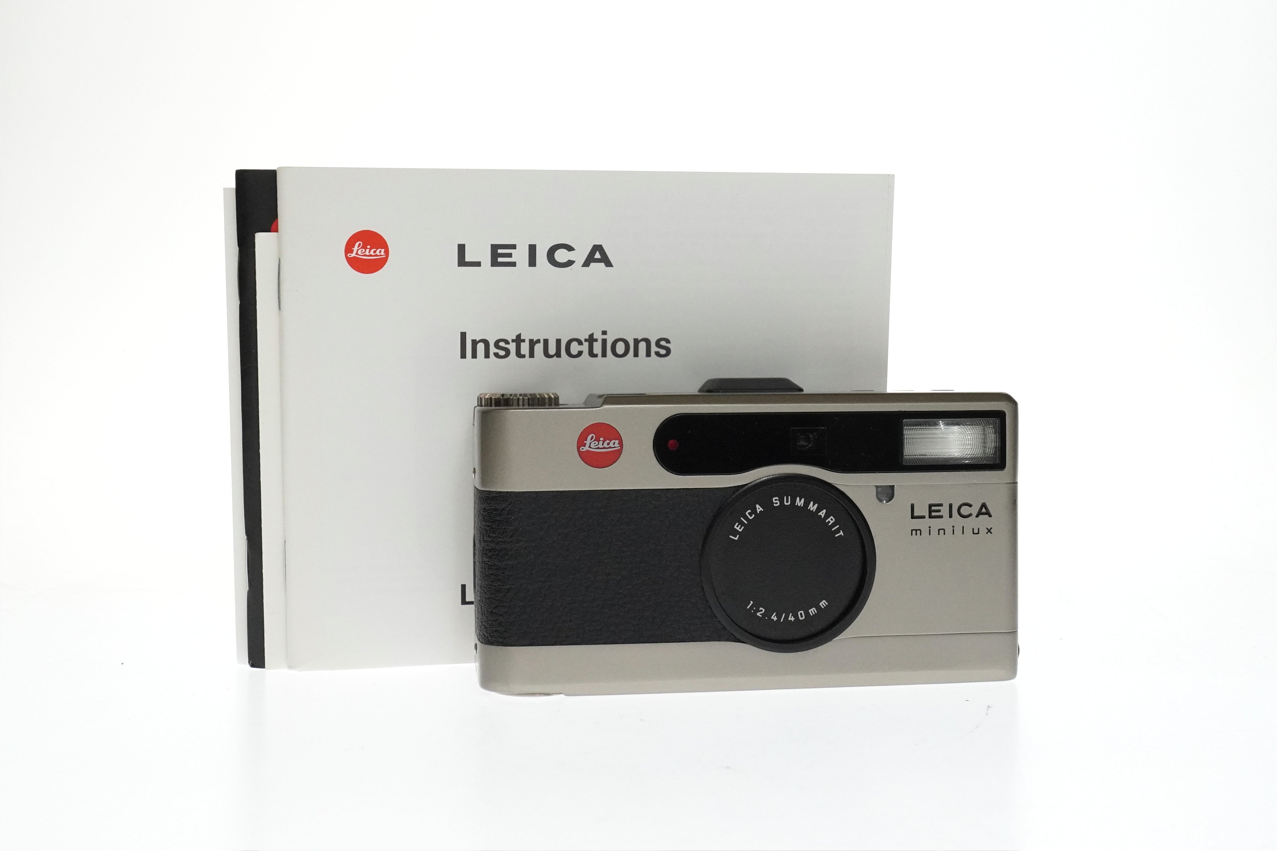 Leica Minilux Summarit 40mm F2.4 Camera #8891 – Panda Camera