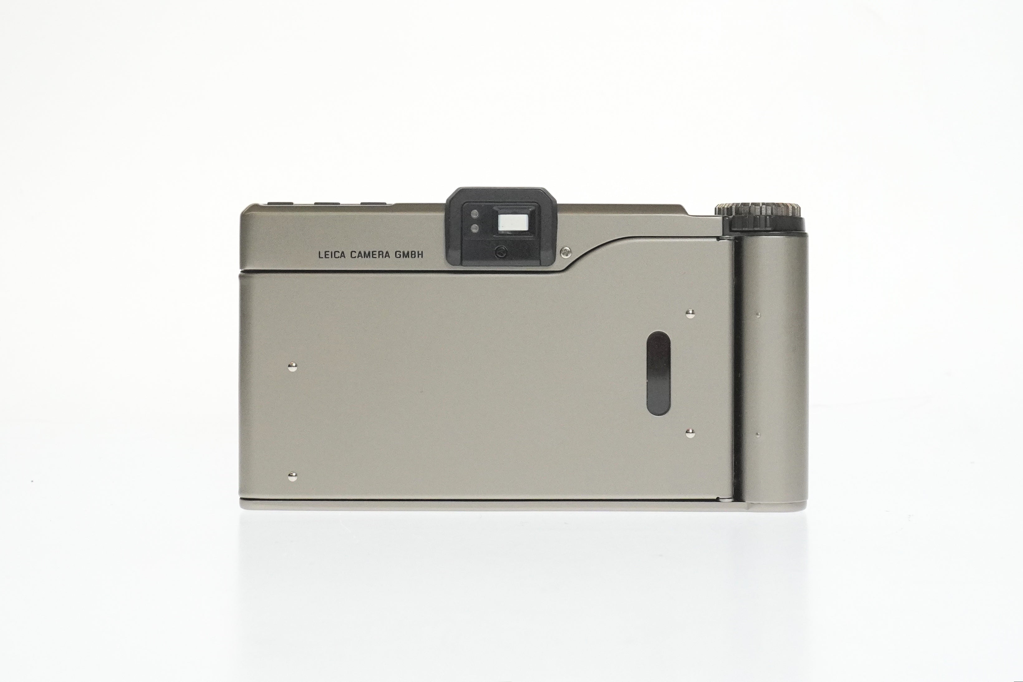 Leica Minilux Summarit 40mm F2.4 Camera #8891 – Panda Camera