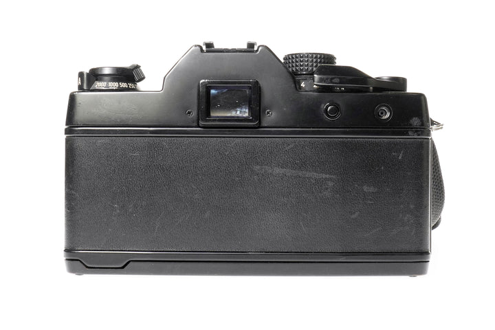 Contax RTS SLR 35mm Film Camera + RMC Tokina 24mm f2.8 Lens