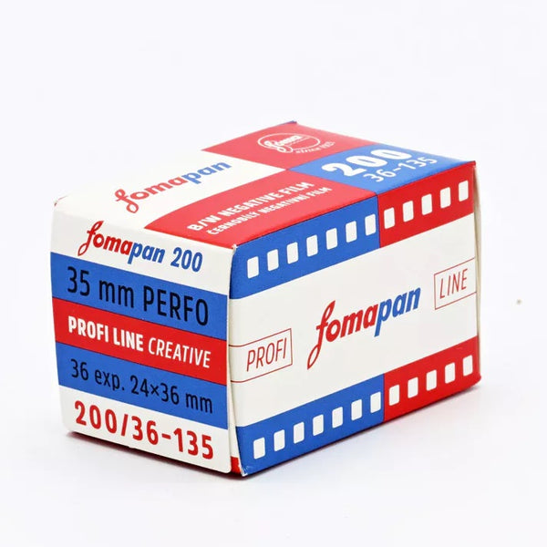 Foma Fomapan Retro Edition 200 - 36exp, 135/35mm Black & White Negative Film