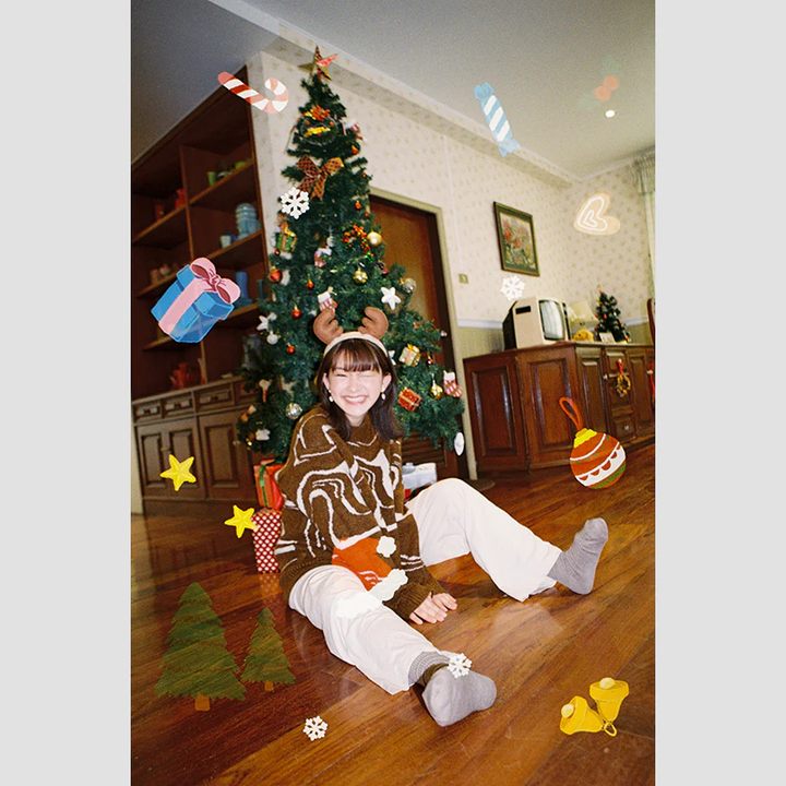 A Girl Has Film Merry Christmas