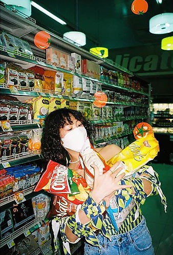 A Girl Has Film Tomato